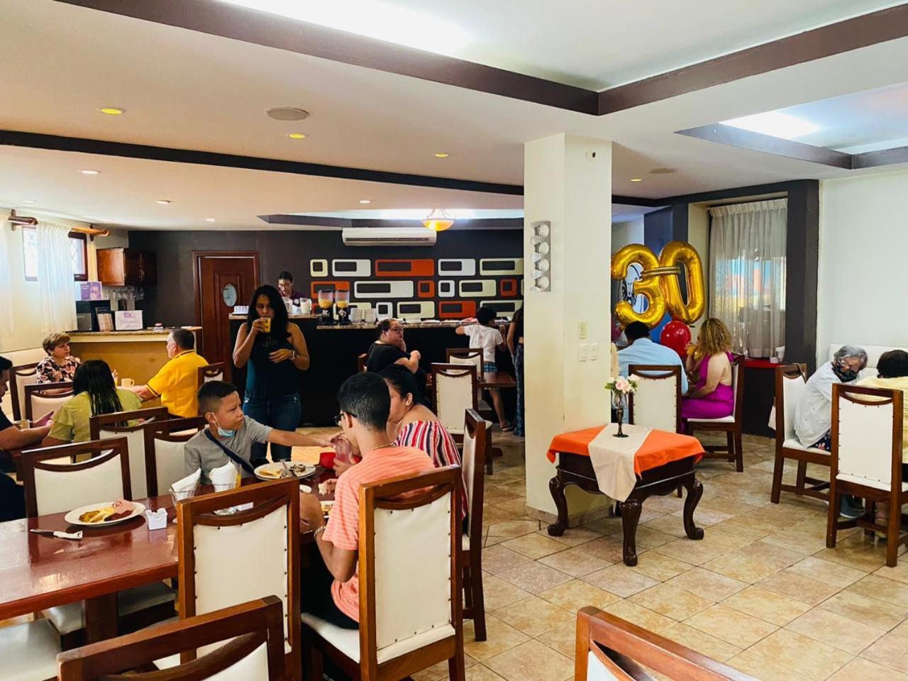 Hotel Primavera Boutique سان بيدرو سولا المظهر الخارجي الصورة