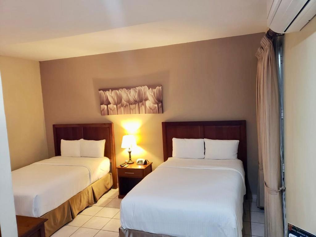 Hotel Primavera Boutique سان بيدرو سولا المظهر الخارجي الصورة